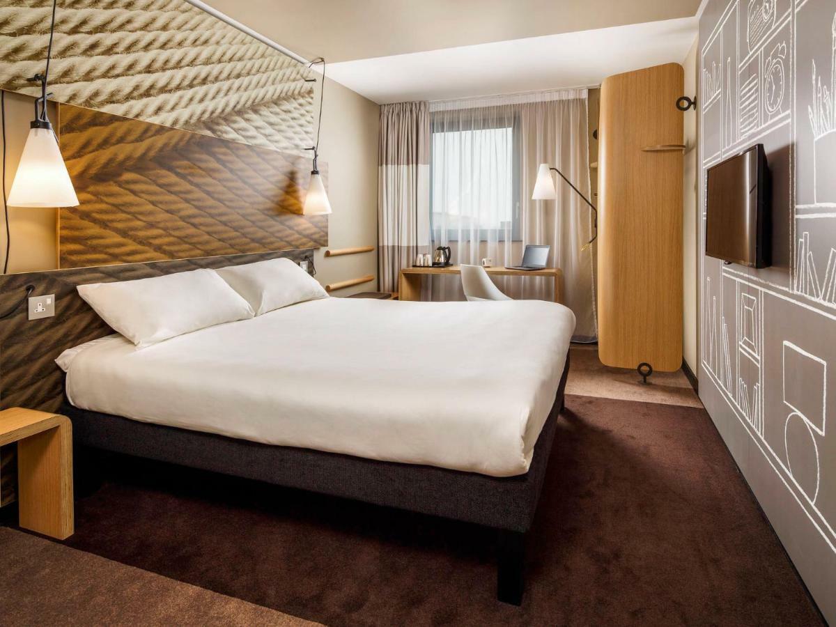 Ibis Quimper Hotel Exterior photo